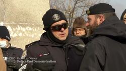 The multi-day police offensive to clear the main Ottawa protest site News Clip