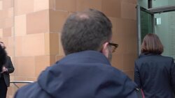 Sadiq Khan and Rachel Reeves tour the Francis Crick Institute News Clip