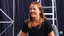 Kate the Chemist - How to Excite an Audience Instructional Video