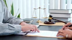 Elon Musk’s Neuralink Allegedly Forced a Pregnant Employee to Work With Herpes-Infected Monkeys News Clip