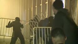 Protests at Berkeley turn violent overnight News Clip