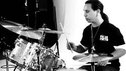 How to Play the Double Drag Tap on the Drums Instructional Video