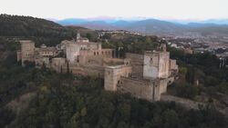 The Medieval Social Class System of Europe. Instructional Video