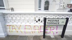 Graffiti seen near Angela Rayner's flat in Hove - further footage News Clip