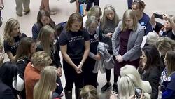 'Women for Brett Kavanaugh' rally on day of hearing with his accuser Dr. Christine Blasey Ford Stock Footage