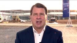 Ford CEO on Tennessee EV Plant, Profitability, Tesla News Clip