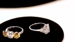 How to Pick the Right Jeweler for Your Engagement Ring Purchase Instructional Video