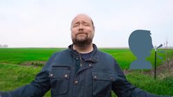 Selling on Social Media is WRONG: What firms should be doing instead of selling on social media Instructional Video