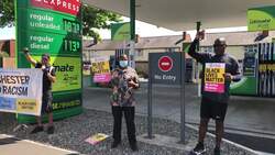 Protest held in Manchester after man Tasered by police in front of child News Clip