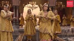 Sanjay Leela Bhansali's Heeramandi: Top 5 breathtaking outfits News Clip