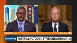Fed Has Reacted Appropriately to Pressure From Trump, Sen. Moran Says News Clip