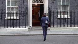 Cabinet arrive at Downing Street amid backbench discontent over potential welfare cuts News Clip