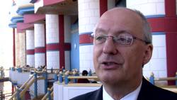 The Effect on Grad Schools of Paradigm Shifts in World Economics - Arnoud De Meyer Instructional Video