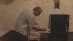 CLEAN : Hungarian creator of escape rooms explains his concept News Clip