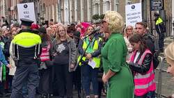 Trans people protest as Graham Linehan speaks at Let Women Speak event in Dublin News Clip