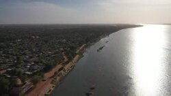 CLEAN : Aerial views of Segou in war torn central Mali where an arts festival defies the odds News Clip