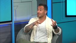 be Well: How chef Michael Chernow turned his life around to create a food empire News Clip