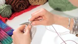 How to Do a Stretchy Bind Off in Knitting Instructional Video