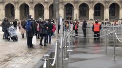 Louvre Museum remains closed amid virus Instructional Video