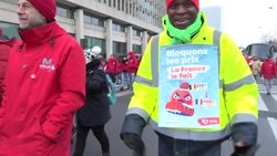 CLEAN : Thousands take to the street in Brussels to protest over cost of living crisis News Clip