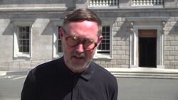 Eoin O Broin calls on Taoiseach to have Israeli flag removed from Leinster House News Clip