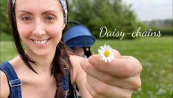 Ever made a daisy-chain? British culture #shorts Instructional Video