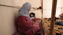 CLEAN : Tunisian weavers turn rags into eco-friendly rugs News Clip