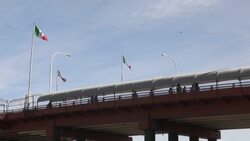 VOICED : Juez de EEUU mantiene medida sanitaria que restringe ingreso de migrantes News Clip