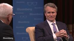 How Warren Buffett Got Through to Bank of America CEO Brian Moynihan News Clip