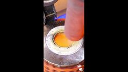 This guy is a real ECO-HERO! Amazing recycling of garbage he found on the beach! Instructional Video