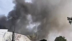 VOICED : Incendio en centro comercial de Punta del Este News Clip