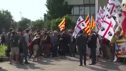 CLEAN : Ex-Catalan leader arrives for Spain extradition hearing in Italy News Clip