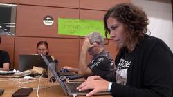 Tech experts comb the internet for missing Israelis News Clip