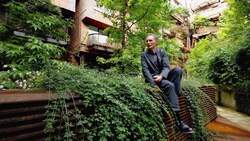 Green Urban Living in Turin, Italy Instructional Video