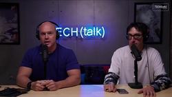 Smartphone innovation -- How iOS and Android “borrow” from each other | TECH(talk) Instructional Video