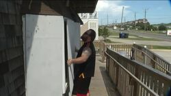 Carolina residents boarding up before Florence Instructional Video