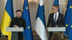 Zelenskiy Says He'll Talk to Trump on Wednesday News Clip