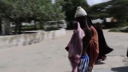 CLEAN : Somalia bus blast kills at least 10 News Clip
