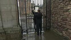 UK: The Queen has died aged 96, Buckingham Palace has announced. The Queen's death ends the longest reign in British history. She was also the world's oldest head of state. News Clip