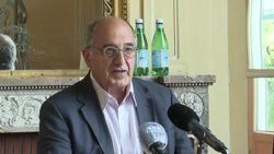 CLEAN : French tourism industry expects operating loss of between €600 million and €1 billion in 2020 News Clip