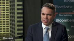 Bill Gross on Alexandria Ocasio-Cortez, Health Care, Taxing the Wealthy News Clip