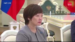 Rare! Putin Tears Up & Chokes During Diplomatic Meet At Kremlin; Abe's Widow Weeps On Cam | Watch Instructional Video