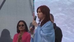 VOICED : Cerro campana electoral argentina con Fernández favorito y Macri a la expectativa News Clip