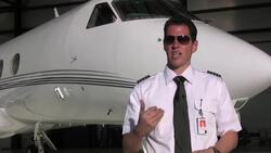 How Much Money Do Pilots Make? Instructional Video