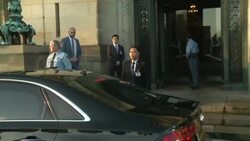 CLEAN : Aung San Suu Kyi arrives at ICJ for Rohingya genocide case News Clip
