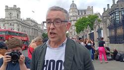 Actors join Westminster vigil to honour child victims of Gaza onslaught News Clip