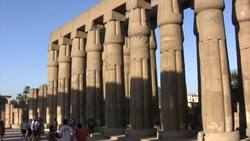 Exploring the Ancient Wonders of Luxor, Egypt Instructional Video