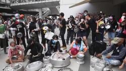 CLEAN : Thai democracy protesters hold first rally of year, with Myanmar tactic News Clip