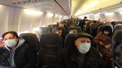 CLEAN : Ukrainian Jewish refugees land in Israel after fleeing war News Clip
