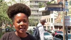 VOICED : De vuelta en Sudafrica Miss Universo inspira a las jóvenes negras News Clip